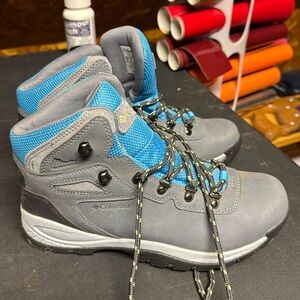 Columbia boots